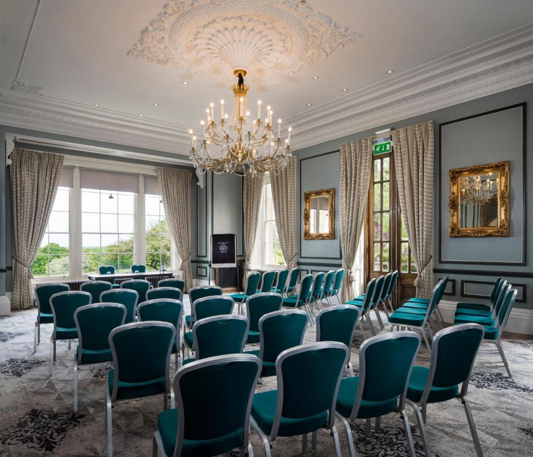 Oulton Hall Hotel, Spa & Golf Resort Leeds  Bagian luar foto