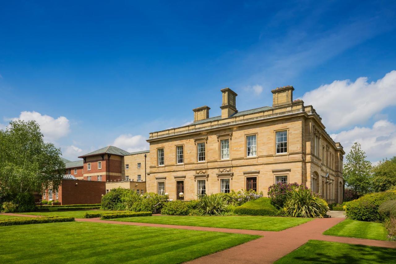 Oulton Hall Hotel, Spa & Golf Resort Leeds  Bagian luar foto