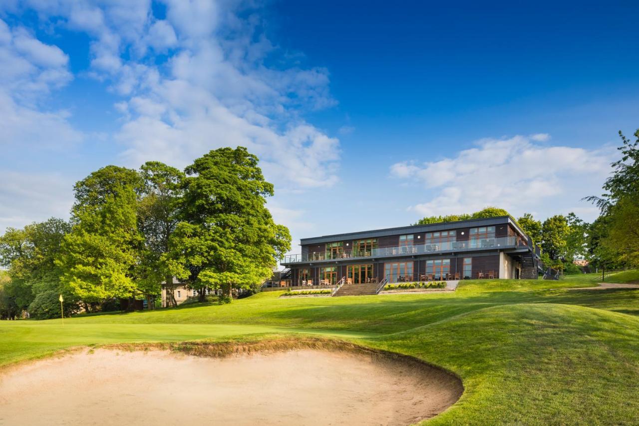 Oulton Hall Hotel, Spa & Golf Resort Leeds  Bagian luar foto