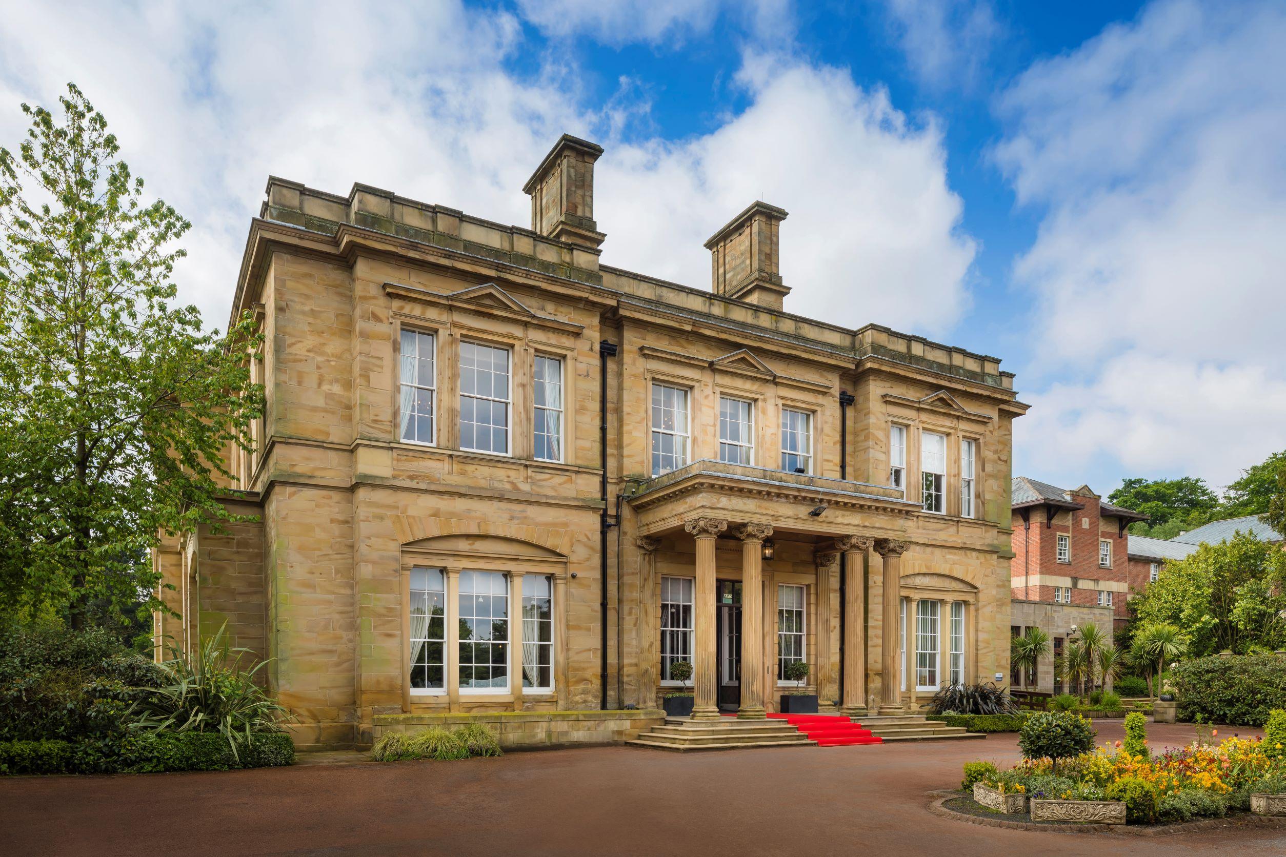 Oulton Hall Hotel, Spa & Golf Resort Leeds  Bagian luar foto