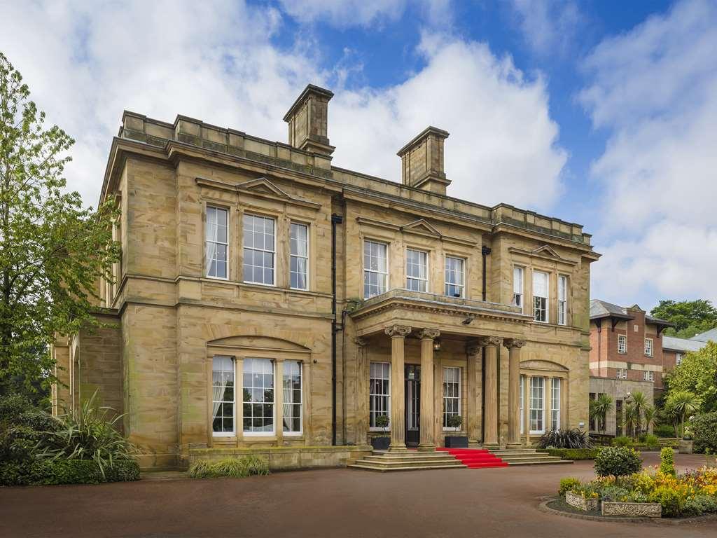Oulton Hall Hotel, Spa & Golf Resort Leeds  Bagian luar foto