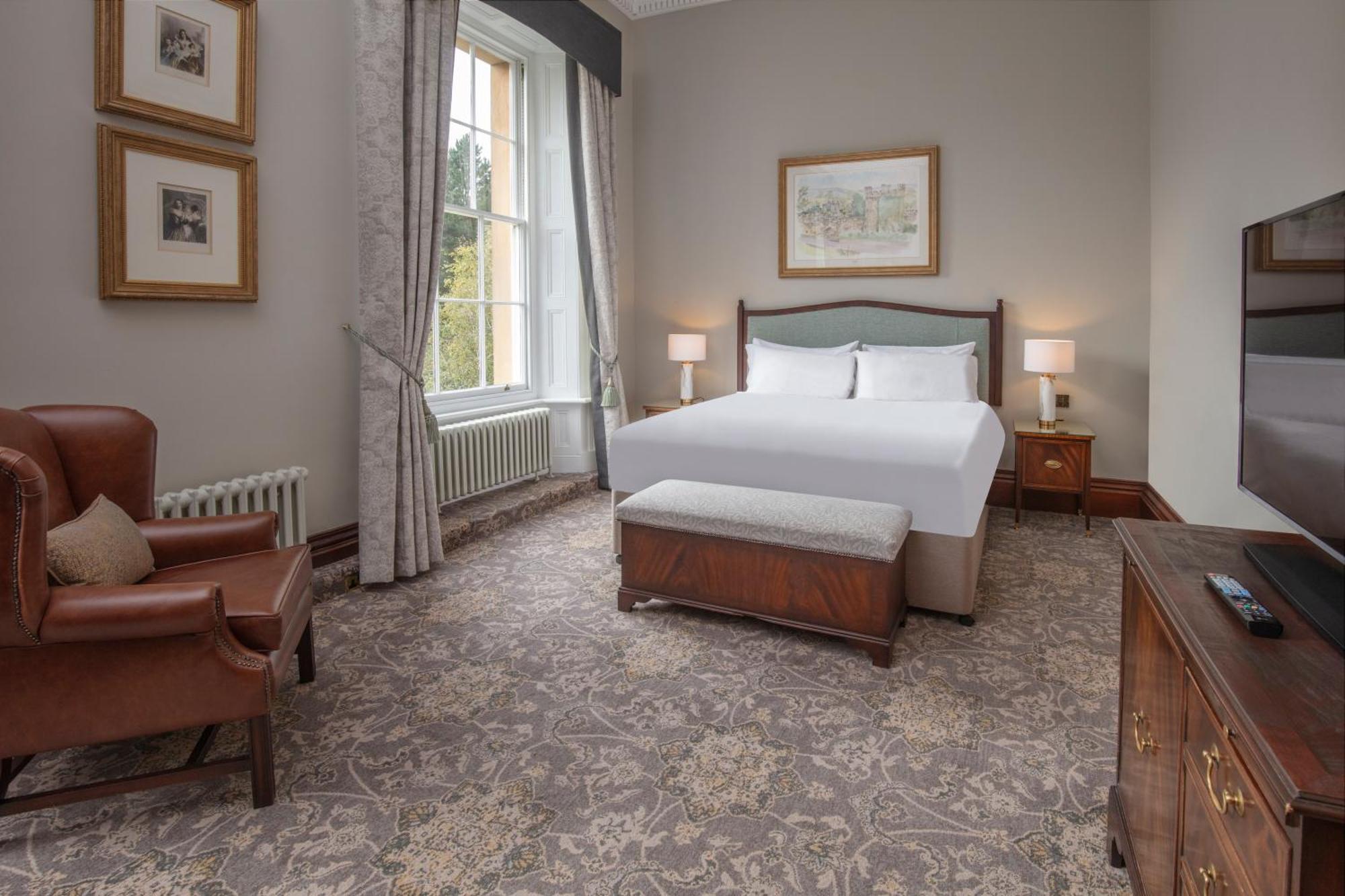 Oulton Hall Hotel, Spa & Golf Resort Leeds  Bagian luar foto